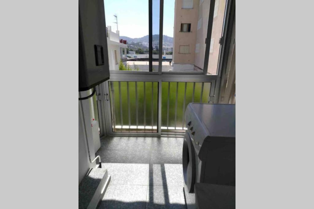 Apartamento A 10 Metros De La Playa Apartment La Herradura  Exterior photo