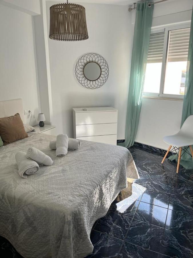 Apartamento A 10 Metros De La Playa Apartment La Herradura  Exterior photo