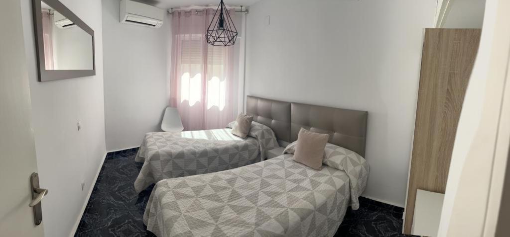 Apartamento A 10 Metros De La Playa Apartment La Herradura  Exterior photo